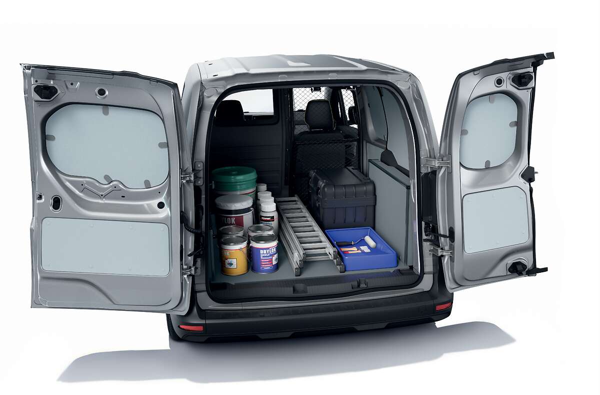 1 Easy Access / Sesame sliding side door (not compatible with B-pillar) L1