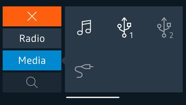 Multiple multimedia sources - Dacia Media Control