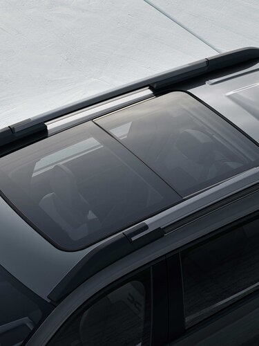Panoramic opening sunroof - Dacia Bigster Extreme