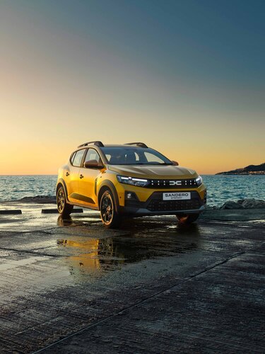 Dacia Sandero Stepway - Front end