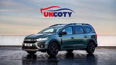 Dacia Jogger wins at UK Car of the Year Awards