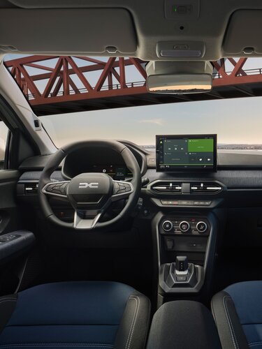Modernised interior - Dacia Sandero
