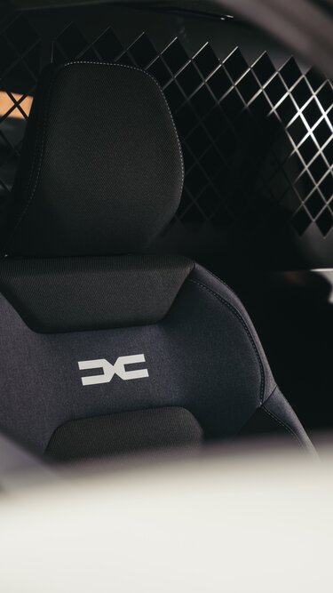 Dacia Duster Cargo - 4 lashing rings