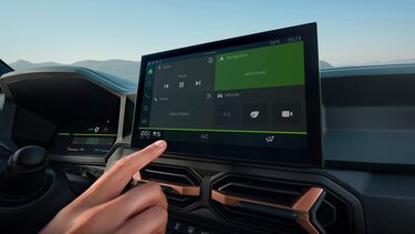 Dacia multimedia media display