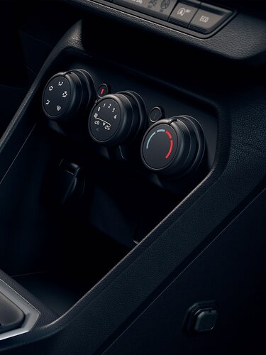 Dacia Jogger Essential - manual air conditioning
