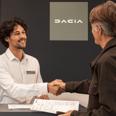 Dacia business customers - expertise